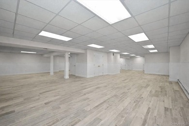 Experience refined living in this exquisitely crafted and - photo 22