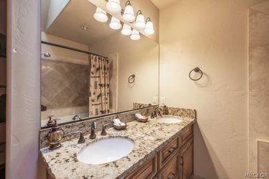 Set on over an acre in the highly sought-after Meadowbrook - photo 25