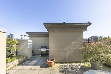 If you've been looking for a studio in Yaletown this is the one! - photo 26