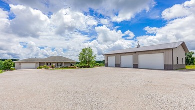 19.3 acres and unparalleled views of the rolling hills of Iowa - photo 27