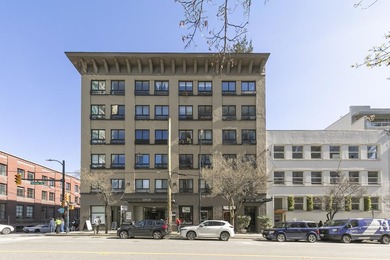 If you've been looking for a studio in Yaletown this is the one! - photo 27