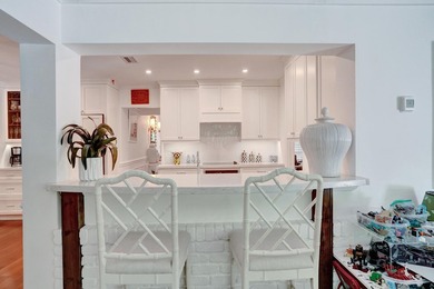 Nestled just moments from Coral Ridge Country Club, this - photo 28