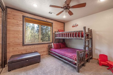 Set on over an acre in the highly sought-after Meadowbrook - photo 34