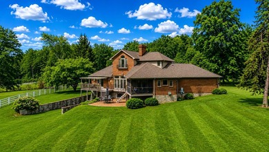 Exceptional DC Trimble custom-built home offered for the first - photo 3