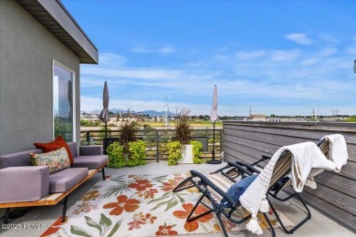 Great Salt Lake Townhome/Townhouse Sale Pending in Midvale Utah