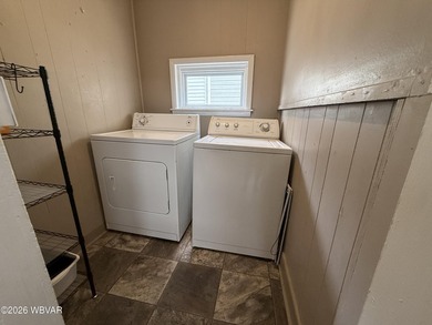Additional listing photo 3