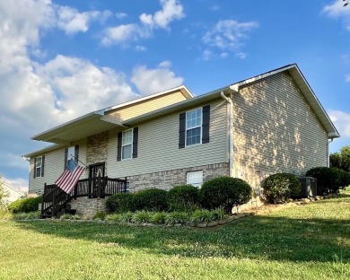 Lake Home For Sale in Kodak, Tennessee