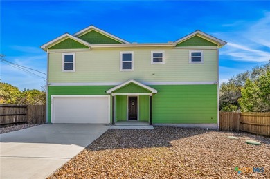 Canyon Lake Home For Sale in Canyon Lake Texas