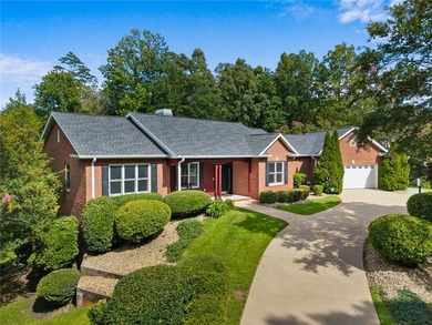 Nestled on the 12th hole in the gated community of Cross Creek - photo 1