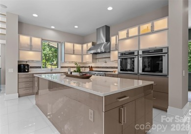 Rare opportunity to own a Simonini-built contemporary waterfront - photo 15