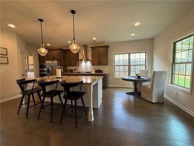 Welcome to The Haven at Plainsman Lake, in Auburn, AL, where - photo 8
