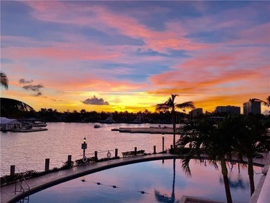Stunning direct views of the Atlantic Ocean and the beautiful - photo 40
