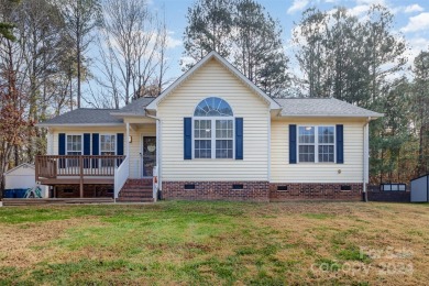 Lake Home For Sale in Sherrills Ford, North Carolina