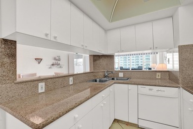 Priced to sell! Wake up to spectacular, unobstructed ocean views - photo 13