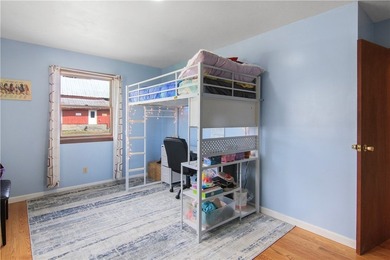 A rare offering where privacy, beauty, and functionality come - photo 16