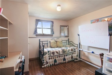 A rare offering where privacy, beauty, and functionality come - photo 19