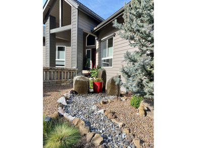 Impeccably maintained single-level home in Eagle Crest Resort - photo 36