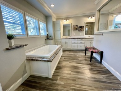 BACK ON THE MARKET DUE TO BUYER'S FINANCING. APPRAISED AT $220 - photo 14
