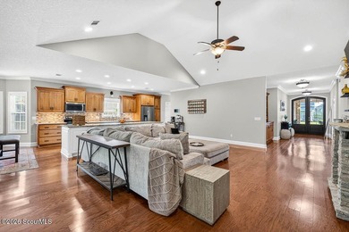 Beautiful 4-bedroom home in sought-after Carriage Gate - photo 15
