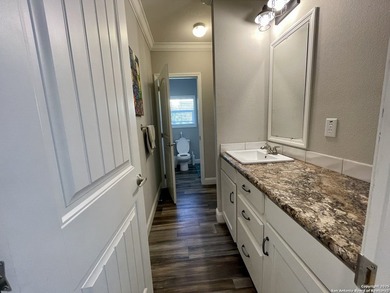 BACK ON THE MARKET DUE TO BUYER'S FINANCING. APPRAISED AT $220 - photo 19