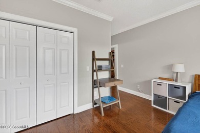 Beautiful 4-bedroom home in sought-after Carriage Gate - photo 31