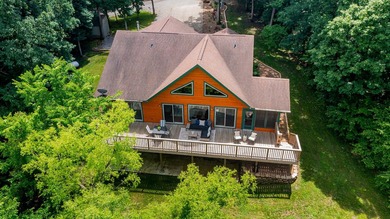Livin' on the lake while Huntin', Fishin', and Lovin' Every - photo 32