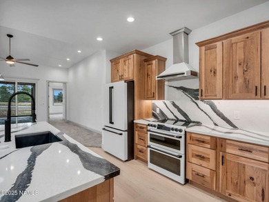Right in the heart of Highland Meadows Golf Community, this - photo 10
