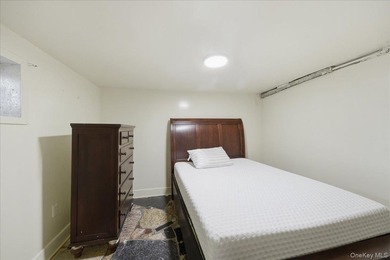 Come see this one of a kind home that sits on a huge 40x100 lot - photo 18