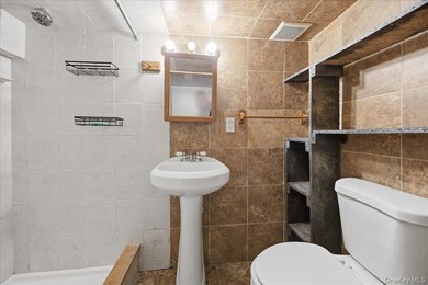 Come see this one of a kind home that sits on a huge 40x100 lot - photo 19