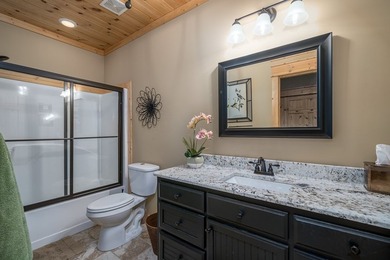 Charming Mountain Cabin with stunning Mountain Views. Centrally - photo 21