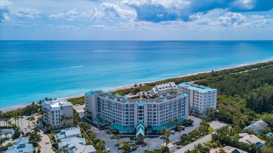 This exquisite, fully upgraded oceanfront residence is located - photo 27