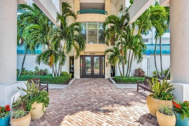 This exquisite, fully upgraded oceanfront residence is located - photo 30