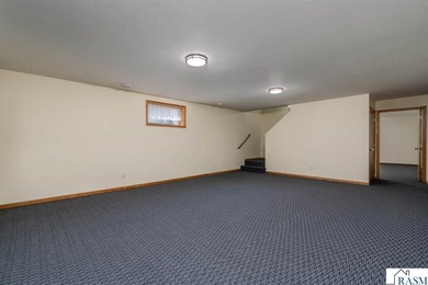 **SELLER OPEN TO OFFERING BUYER CONCESSION WITH AN ACCEPTABLE - photo 31