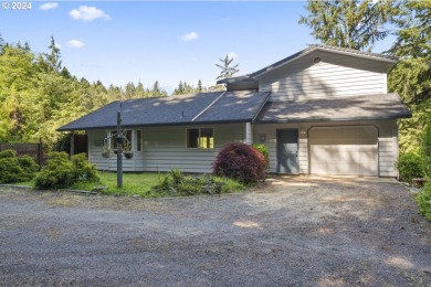 Mercer Lake Home For Sale in Florence Oregon