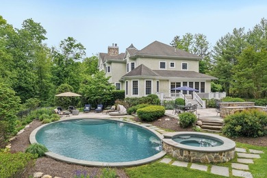 Privately sited adjacent to an eight acre nature preserve and - photo 7