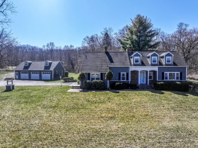 Lake Lillinonah Home For Sale in Brookfield Connecticut