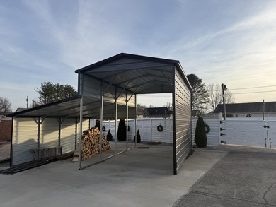 Turnkey 4 bedroom, 3 bath investment property or full-time