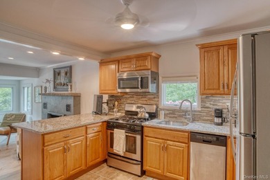 Lakefront Retreat in Yulan, NY This isn't just a home on the - photo 10