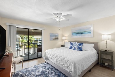 UPDATED! This beautifully transformed 2BR, 3BA condo offers the - photo 16