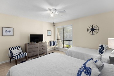 UPDATED! This beautifully transformed 2BR, 3BA condo offers the - photo 21