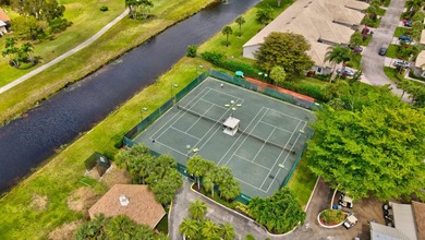 First Floor updated 2 bedroom 2 bathroom unit with a great golf - photo 33