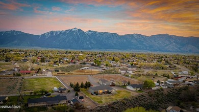 Welcome to this stunning 3-bedroom, 2-bathroom home, perfectly - photo 4