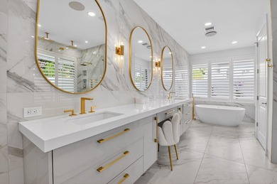 Completely renovated in 2024, this exceptional Woodfield Boca - photo 35