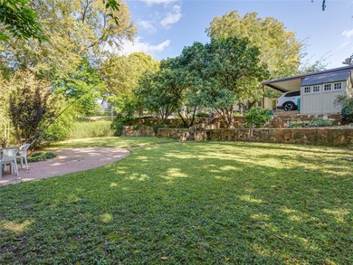 Charming Austin limestone home on a corner lot in the heart of - photo 36