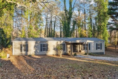 Lake Home For Sale in Gainesville, Georgia