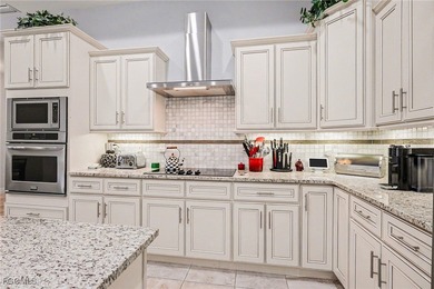 Fantastic 3 bedroom plus den 2 bath 3 car garage gulf access - photo 3