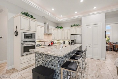 Fantastic 3 bedroom plus den 2 bath 3 car garage gulf access - photo 5