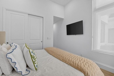 Completely renovated in 2024, this exceptional Woodfield Boca - photo 46