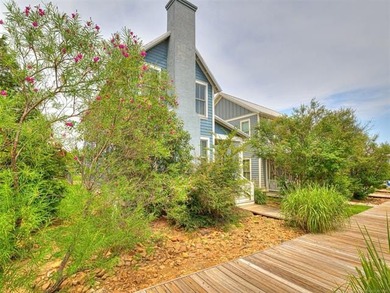 Discover lakeside bliss at 39 Boardwalk in the heart of Carlton - photo 5