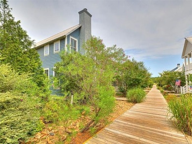 Discover lakeside bliss at 39 Boardwalk in the heart of Carlton - photo 6